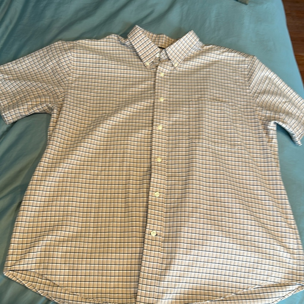 2x Button Up